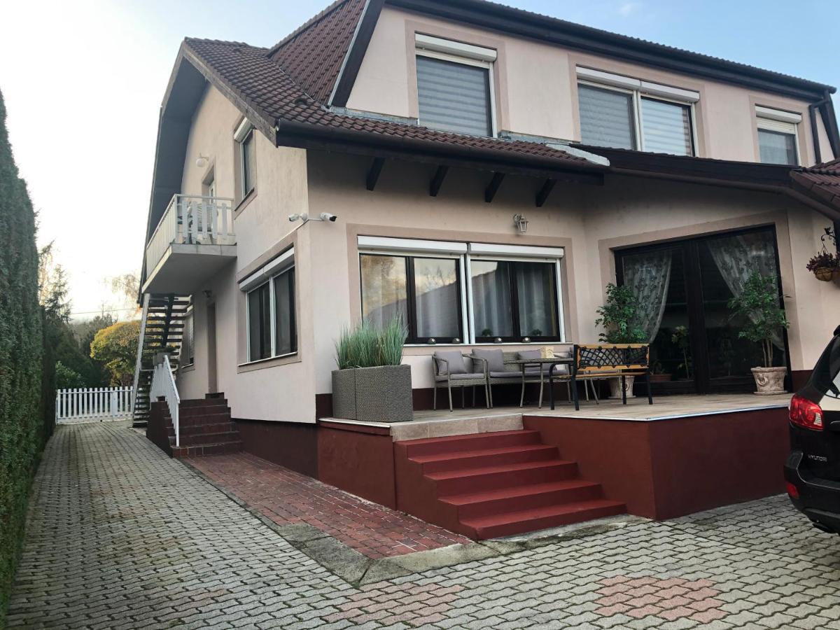 Respect Apartament Heviz Exterior photo